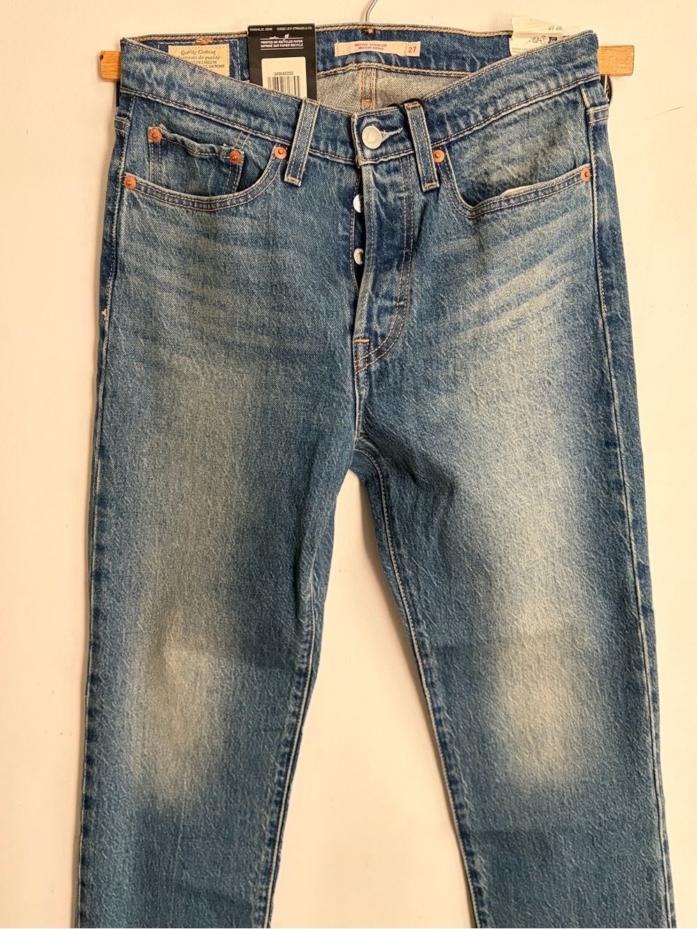 Levi's Wedgie Straight Jeans - BNWT